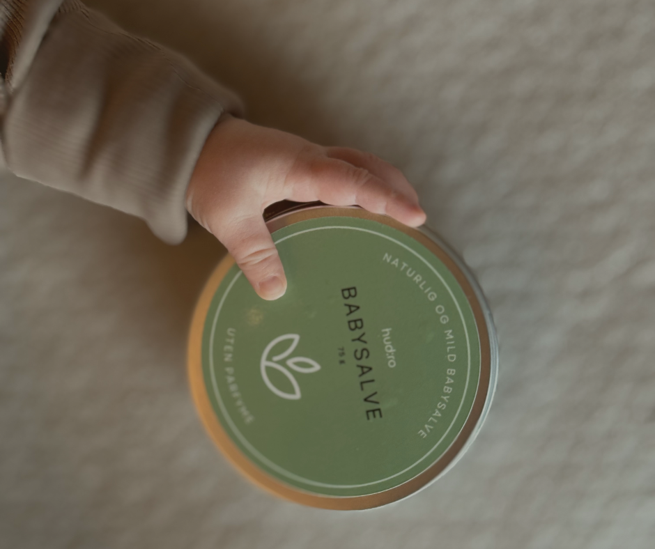 Naturlig babysalve: trygg pleie for sensitiv barnehud